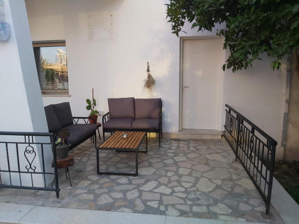 Compact Home Nikosia Exterior foto