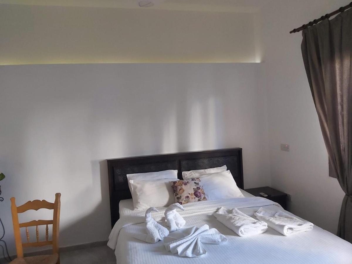 Compact Home Nikosia Exterior foto
